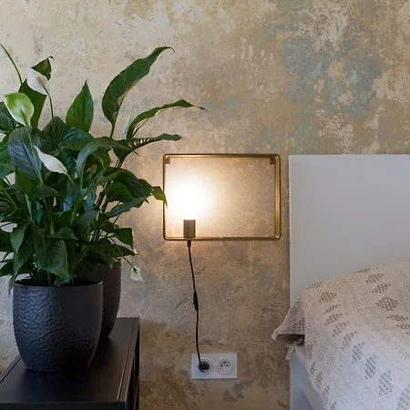 Apartment Uni